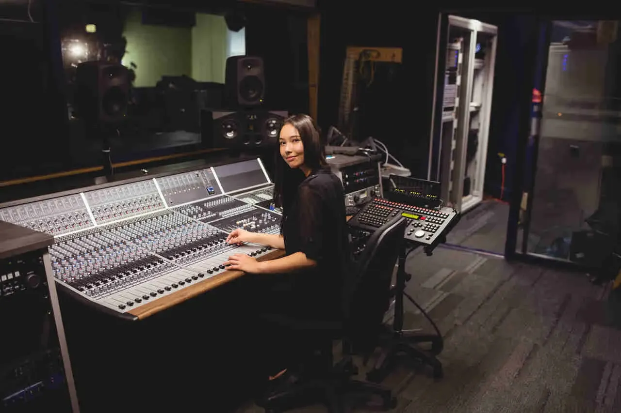 Como montar um estúdio de gravação? Aprenda em 3 passos